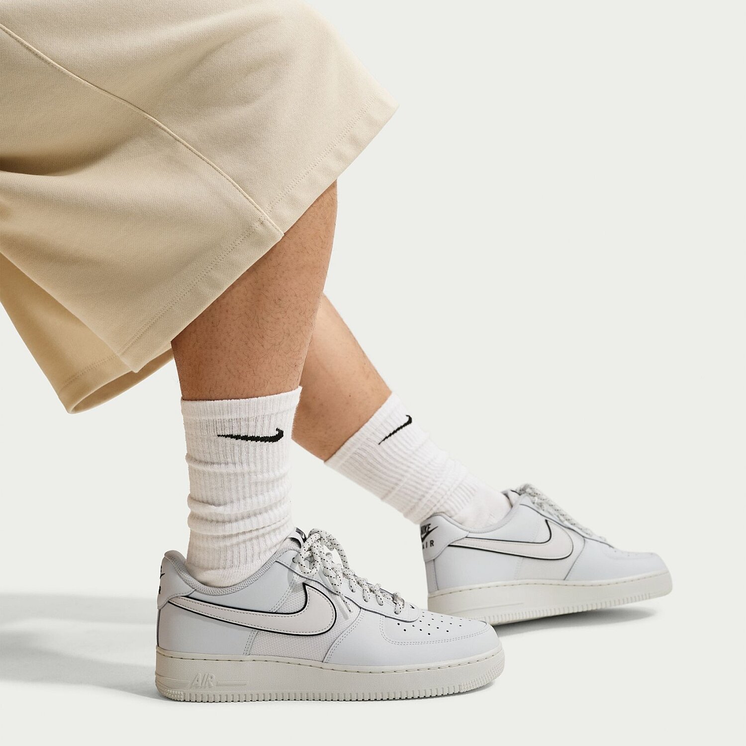 Мужские кроссовки Nike Air Force 1 '07 Low Lv8 Tech Sneaker