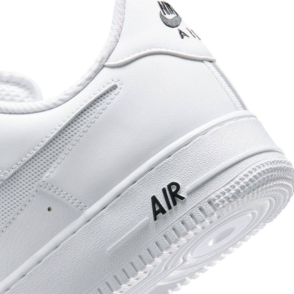 Air Force 1 '07 Lv8 Erkek Beyaz Sneaker Ayakkabı