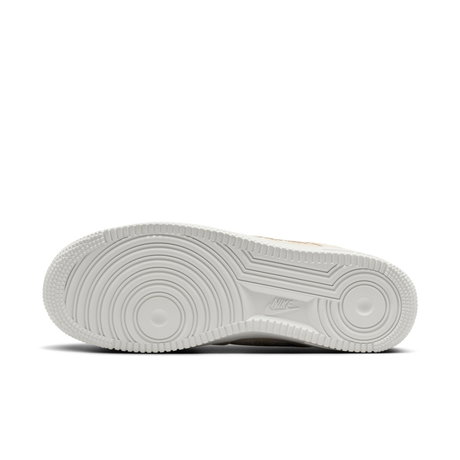 NIKE - Air Force 1 '07 LV8 'Paisley Suede' Erkek Sneaker Ayakkabı (1)