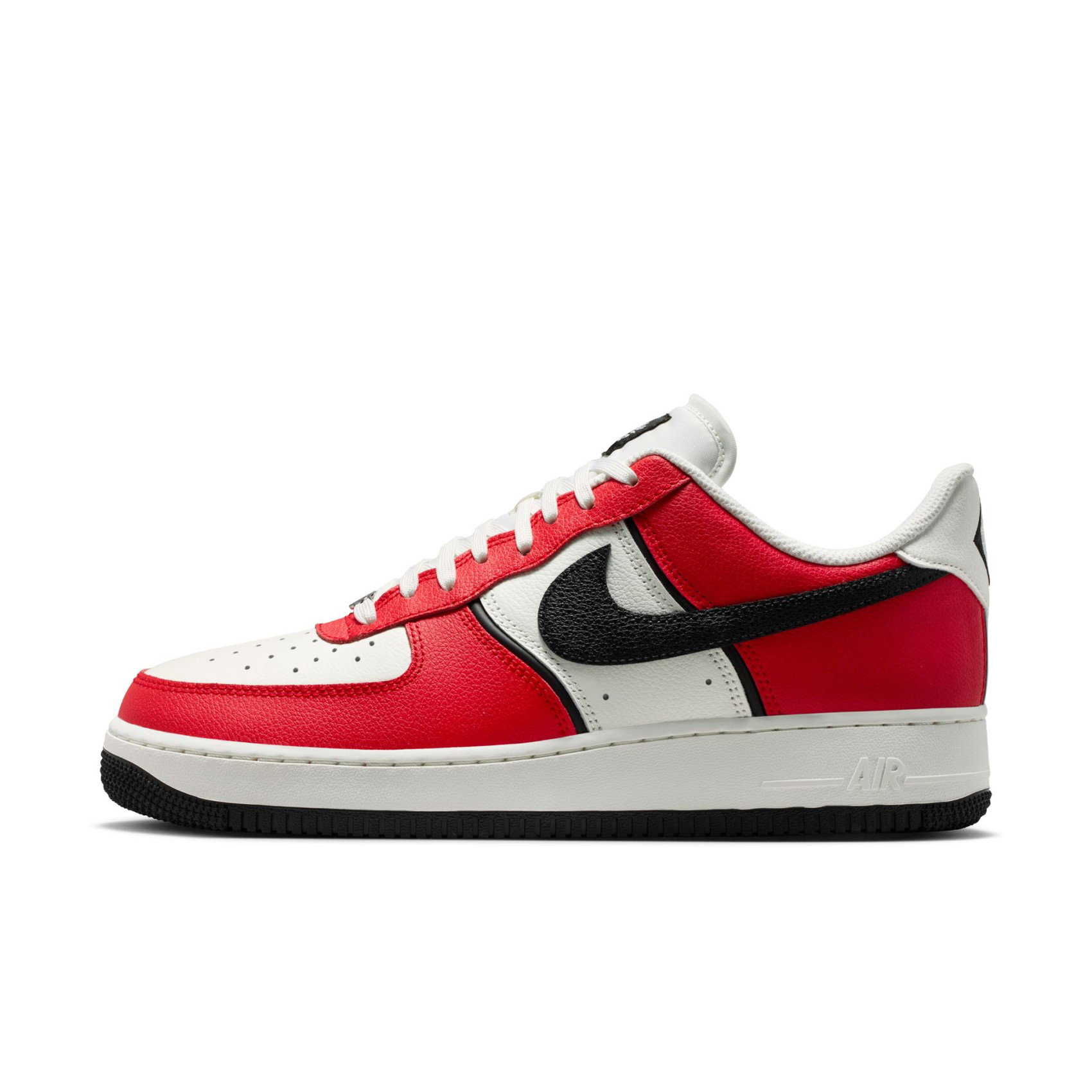 NIKE - Air Force 1 '07 Lv8 Sport Erkek Kırmızı Sneaker Ayakkabı