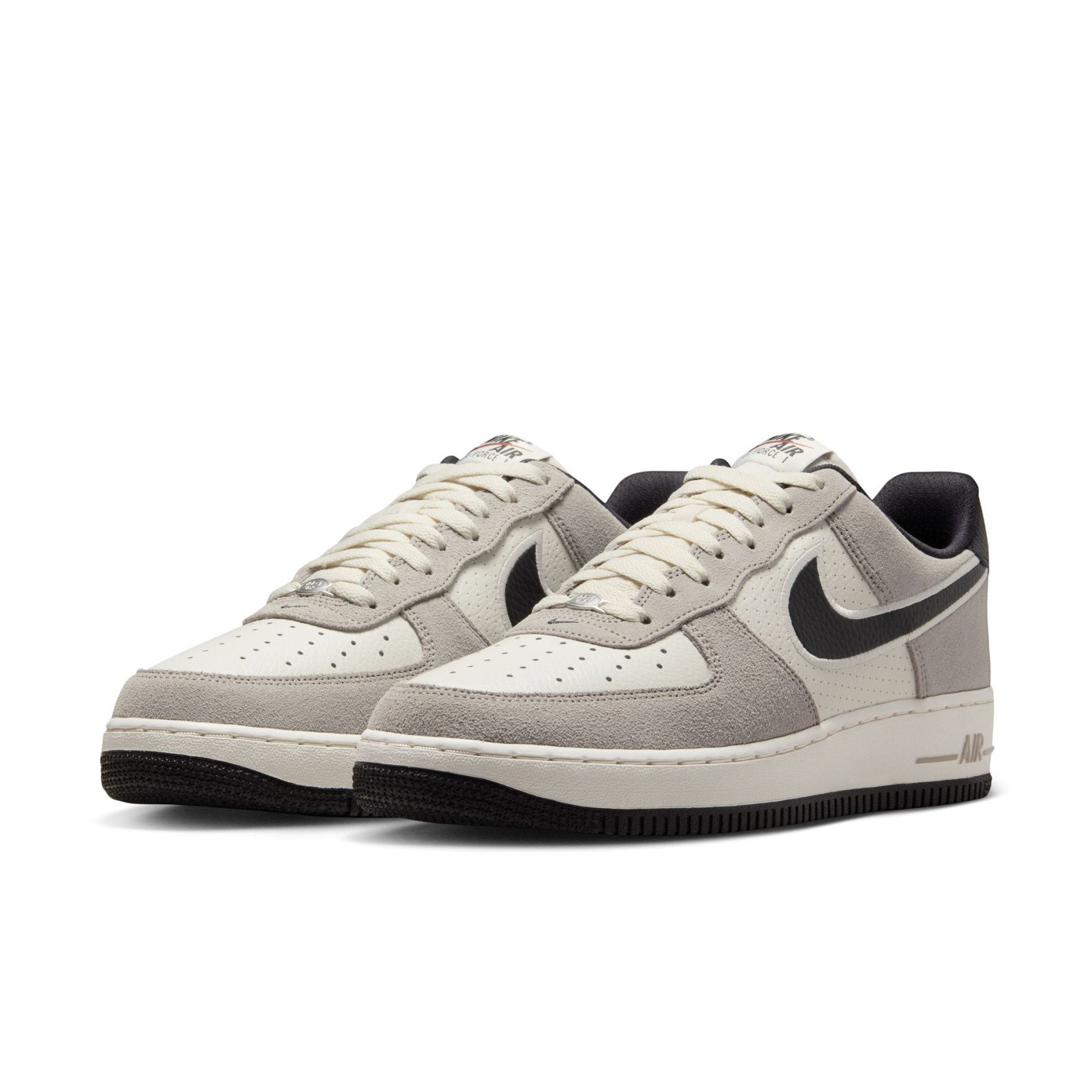 Nike Nike Air Force 1 IO2077 LV8