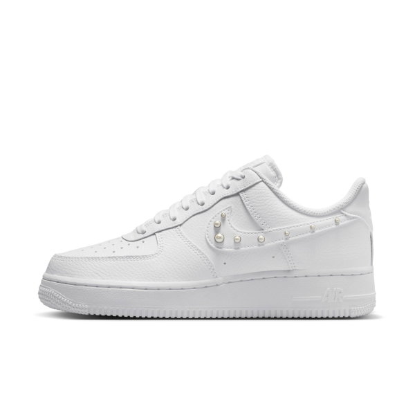 Женские кроссовки Nike Air Force 1 '07 Pearl Swoosh Sneaker