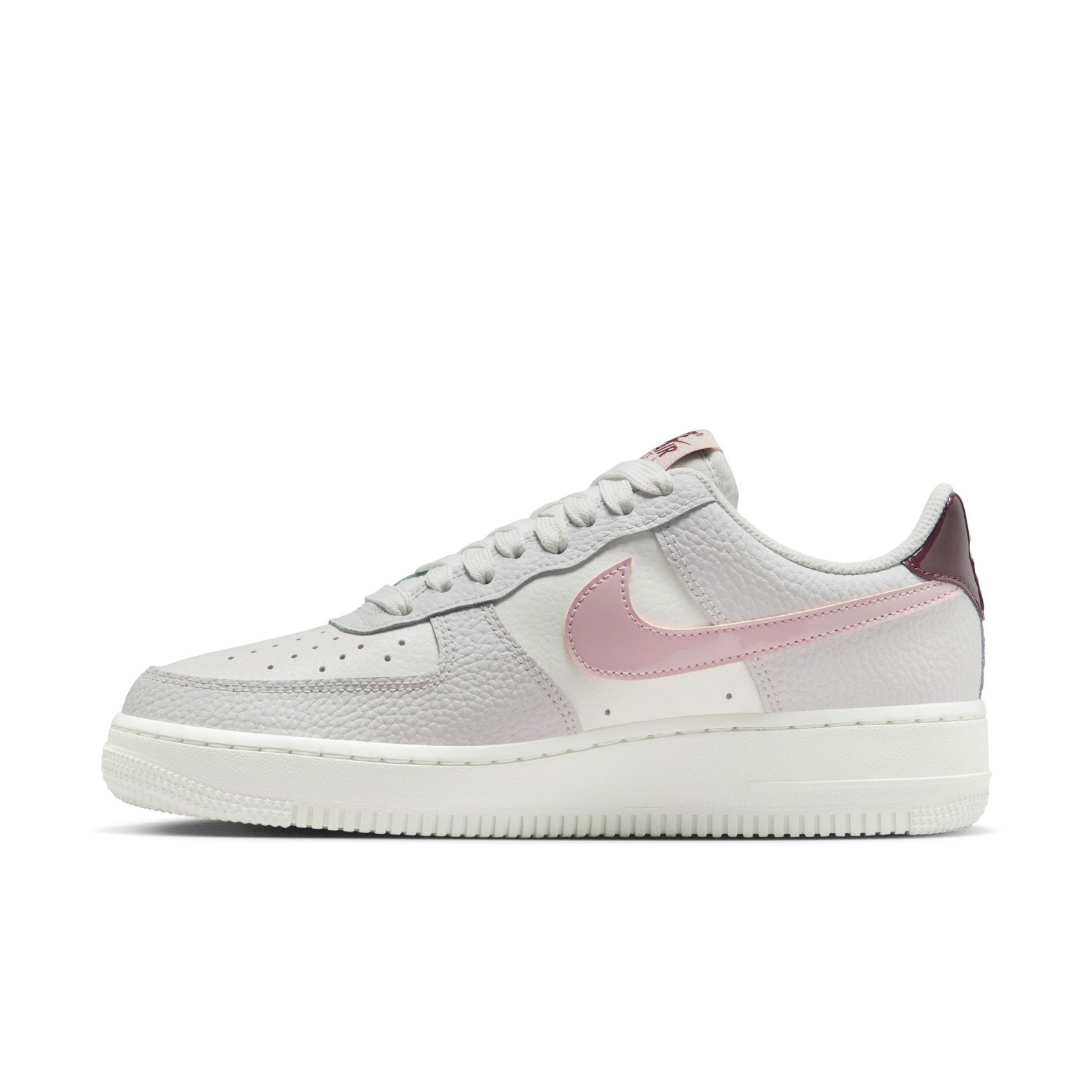 Nike Beyaz Nike Air Force 1
