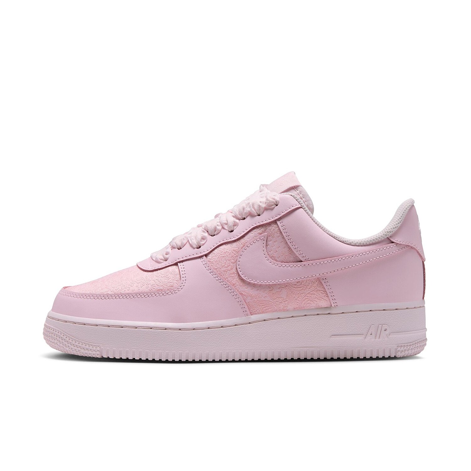 Женские кроссовки Nike Air Force 1 '07 SE Sneaker