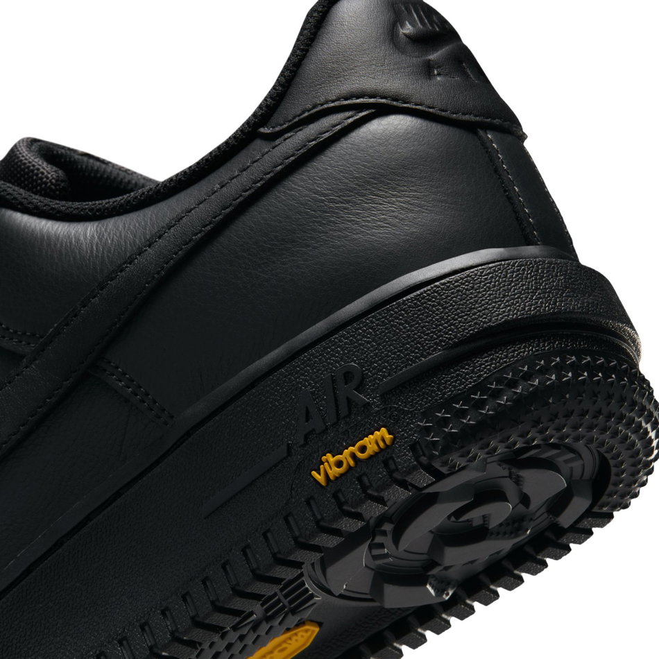 Air Force 1 Vibram GORE-TEX Erkek Siyah Sneaker Ayakkabı