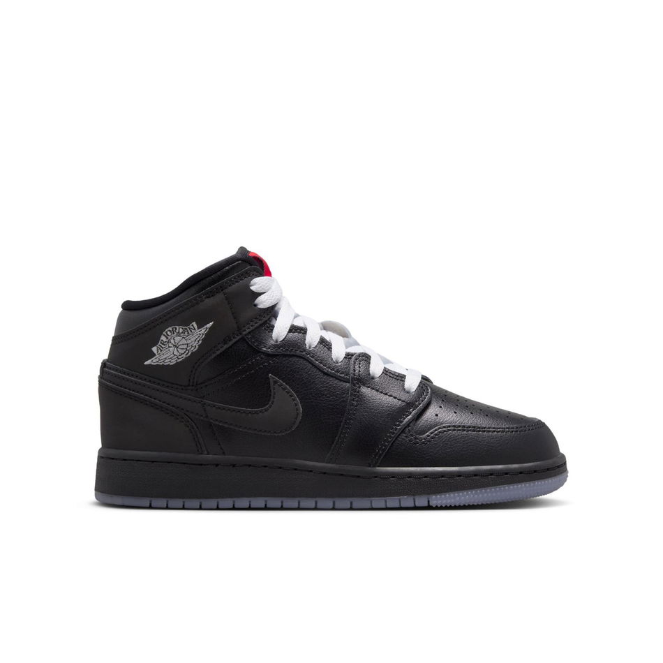 Air Jordan 1 Mid Bg Çocuk Basketbol Ayakkabısı