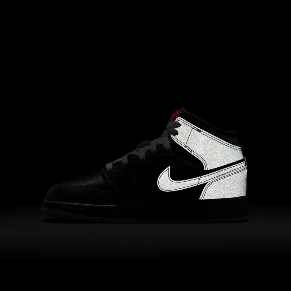 Air Jordan 1 Mid Bg Çocuk Basketbol Ayakkabısı