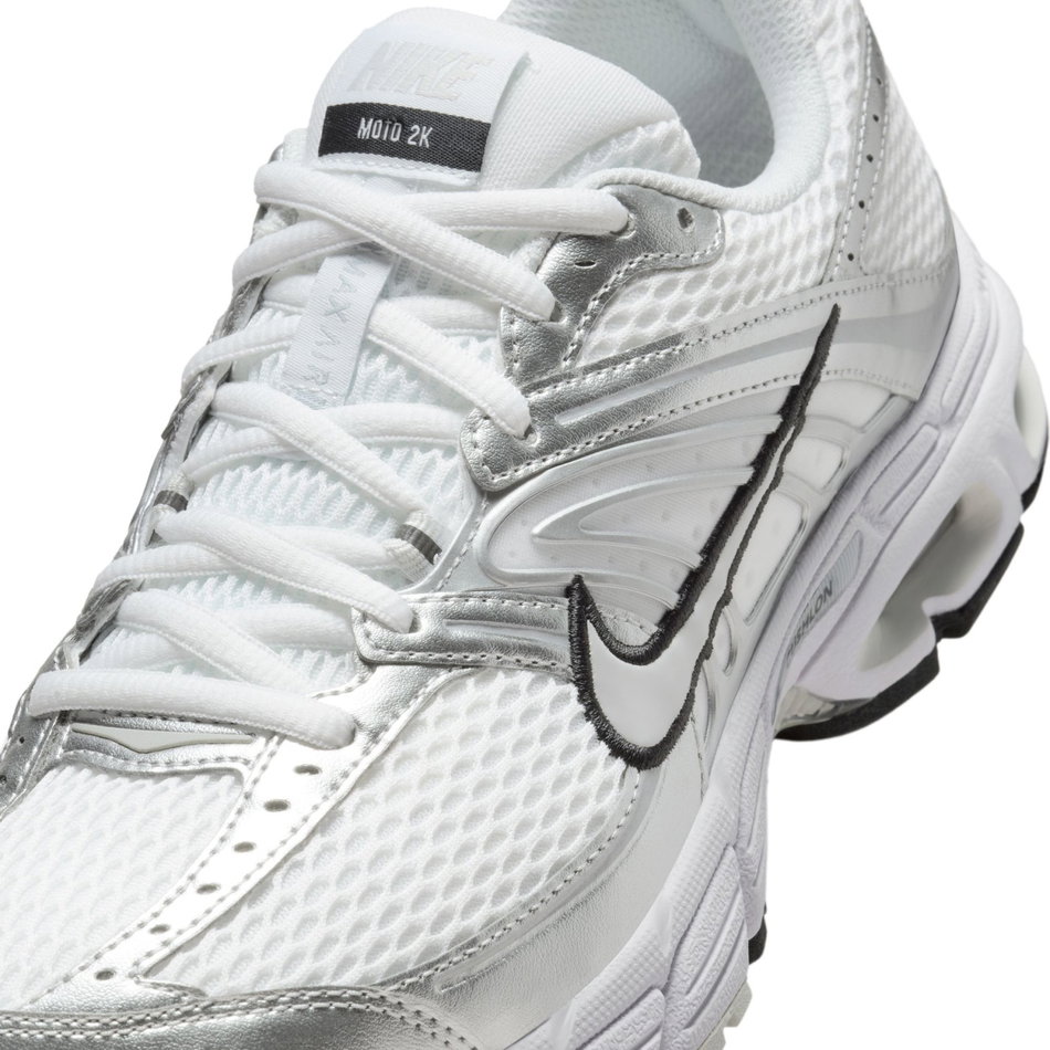 Air Max Moto 2K Kadın Gri Sneaker Ayakkabı