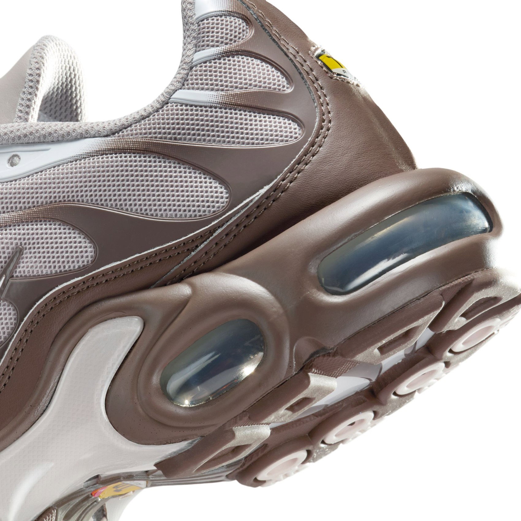 Nike Air Max Plus 'Ironstone' Kadın Sneaker Ayakkabı DZ3671-002