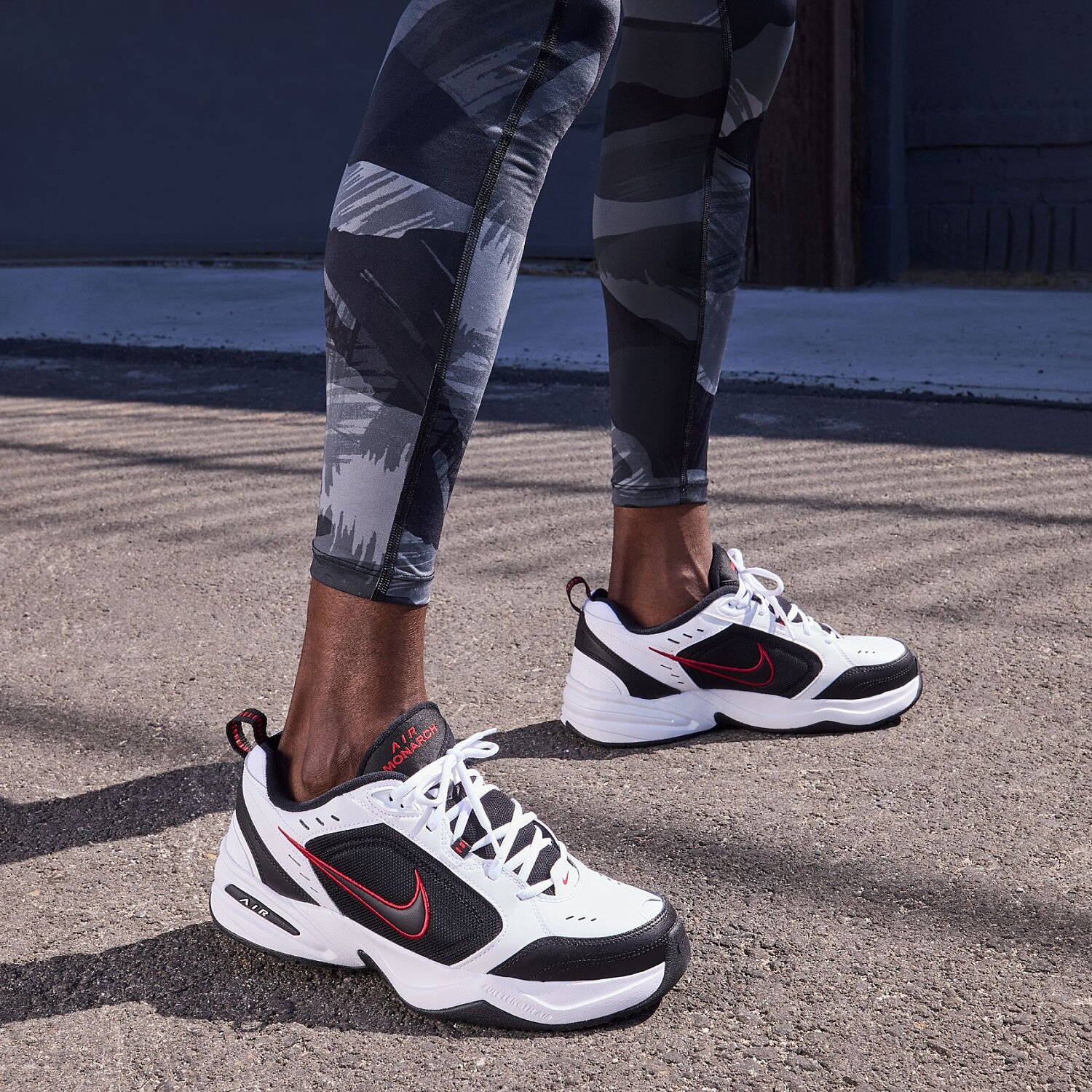 Мужские кроссовки Nike Air Monarch IV 415445-101