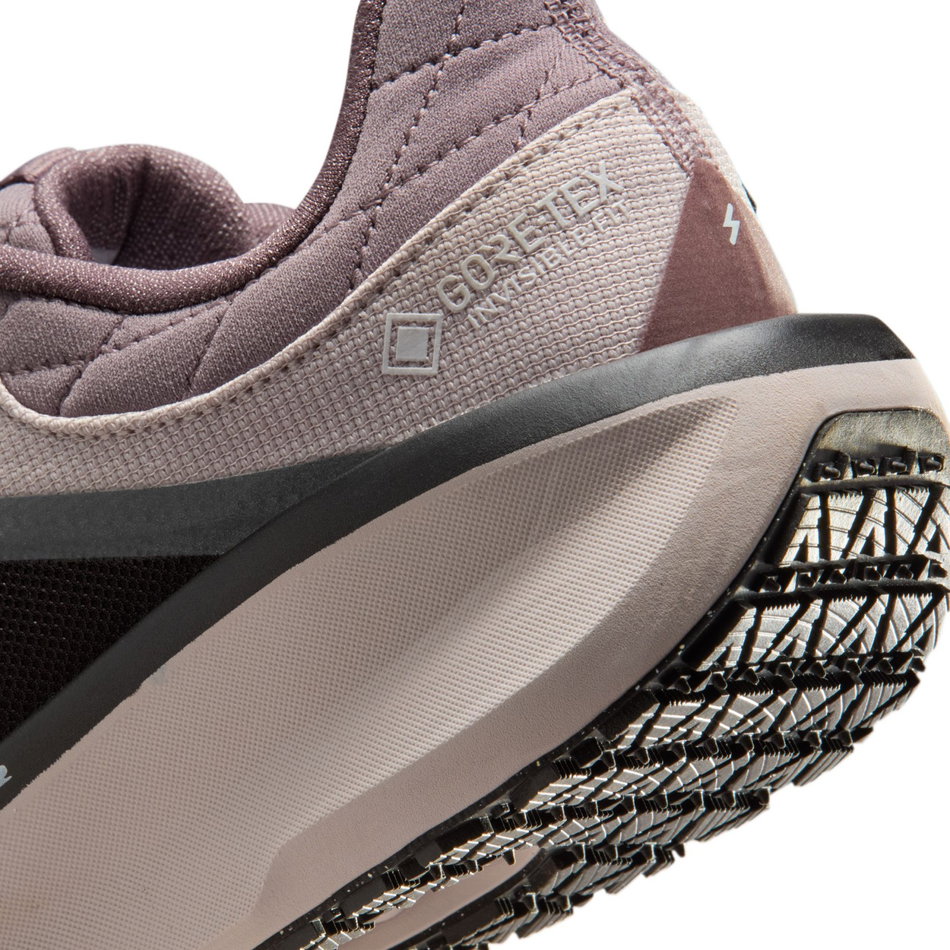 Air Winflo 11 GORE-TEX Kadın Koşu Ayakkabısı