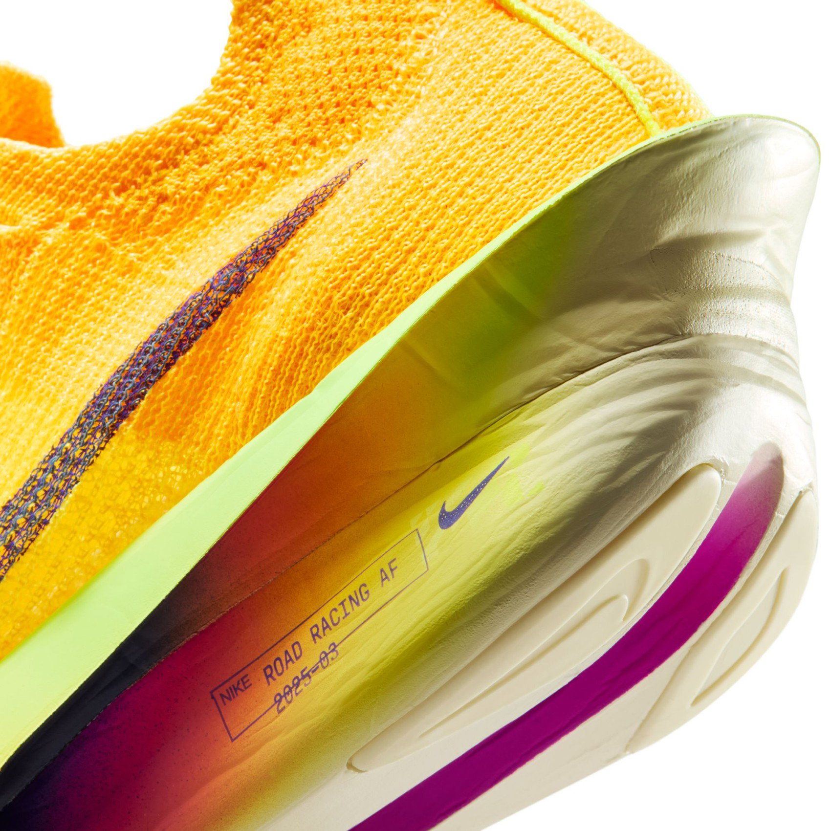 Nike Air Zoom Alphafly Next% 3 Kadın Koşu Ayakkabısı FD8315-800