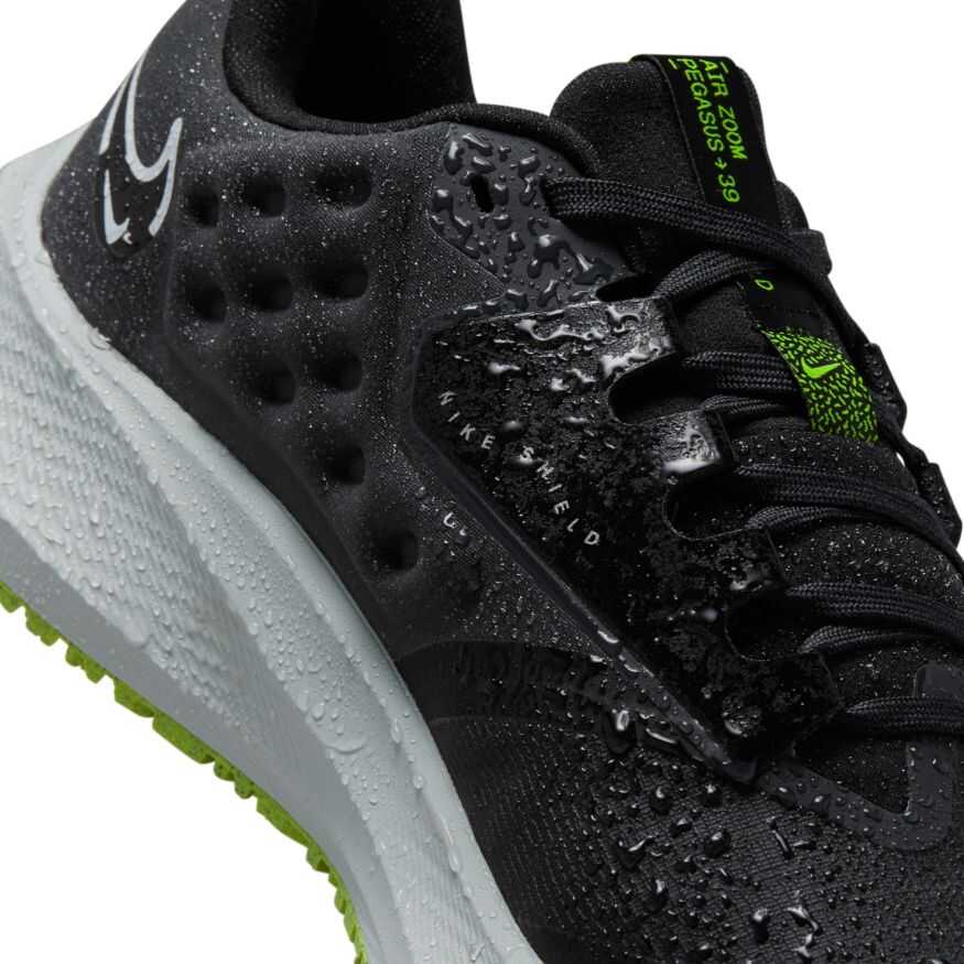 Air Zoom Pegasus 39 Shield Kadın Koşu Ayakkabısı