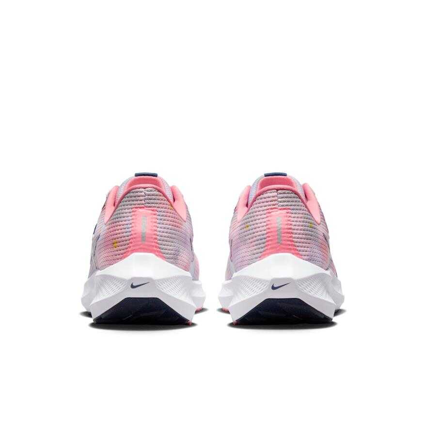 Air Zoom Pegasus 40 Premium Kadın Koşu Ayakkabısı