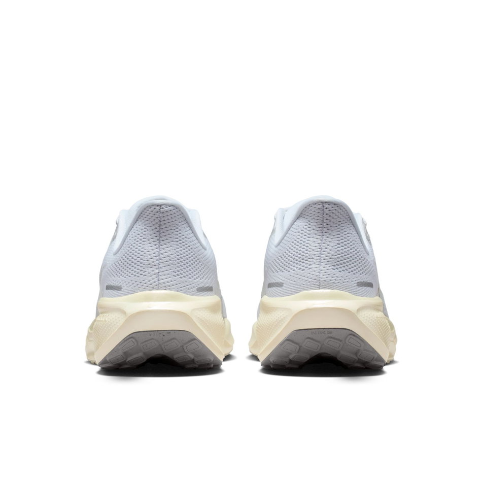 Air Zoom Pegasus 41 Essential Kadın Koşu Ayakkabısı