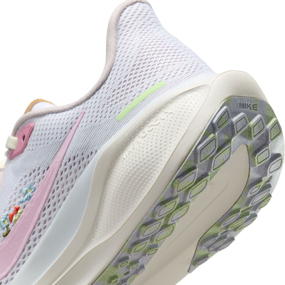 Air Zoom Pegasus 41 Kadın Koşu Ayakkabısı