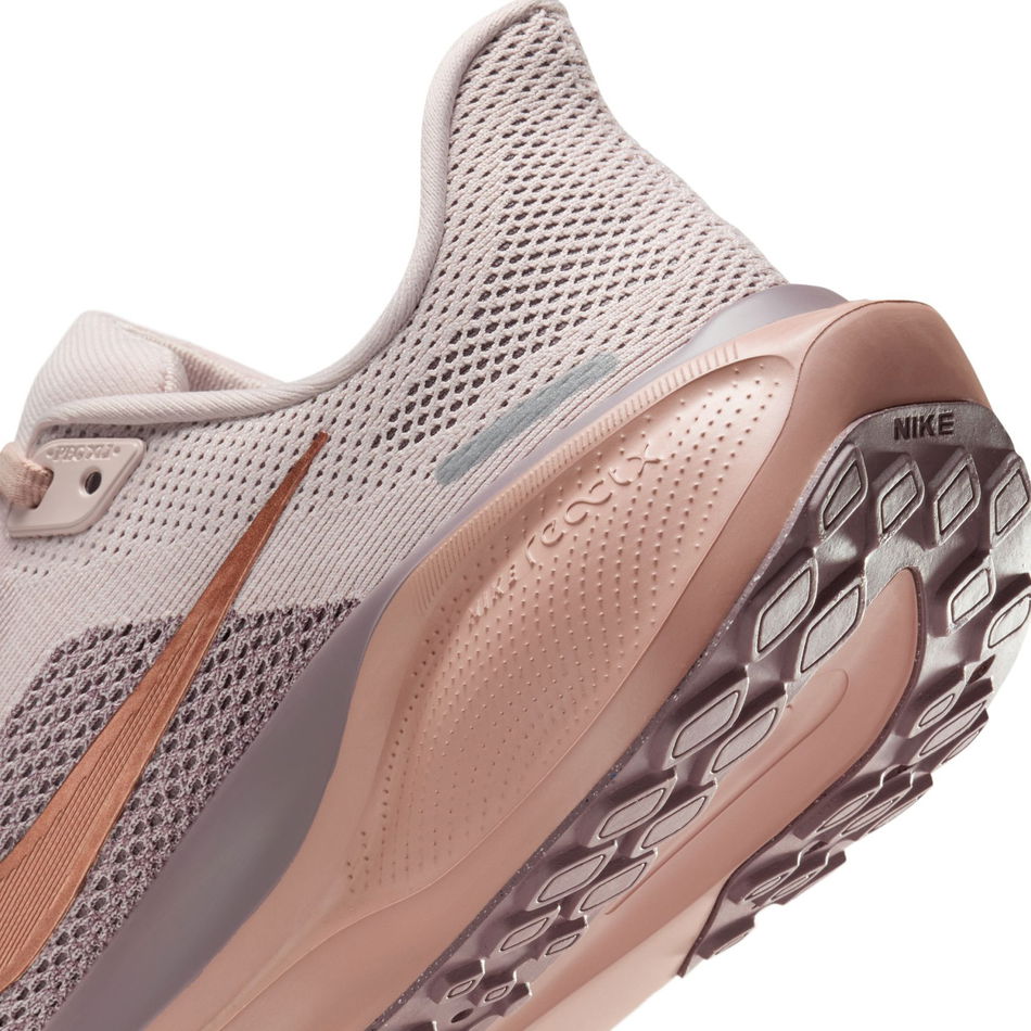 Air Zoom Pegasus 41 Kadın Pembe Koşu Ayakkabısı