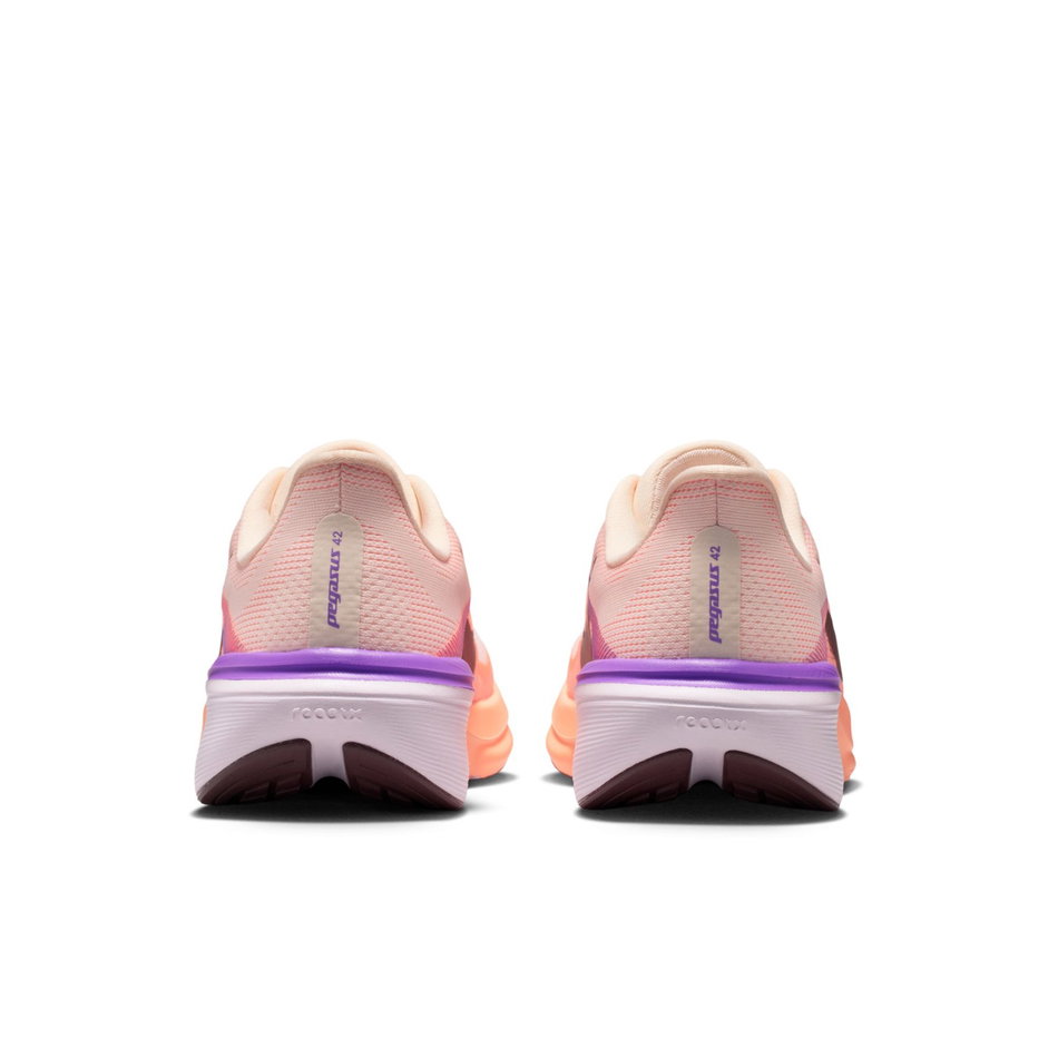 Air Zoom Pegasus 42 Kadın Koşu Ayakkabısı