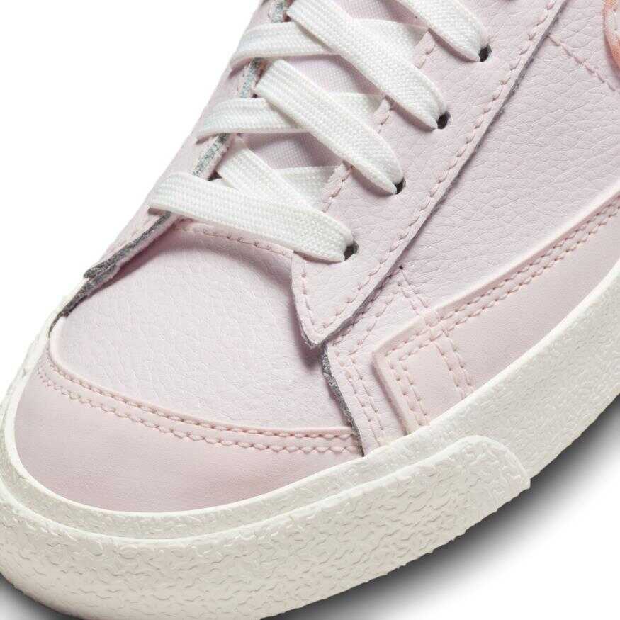 Blazer Mid '77 Kadın Sneaker Ayakkabı