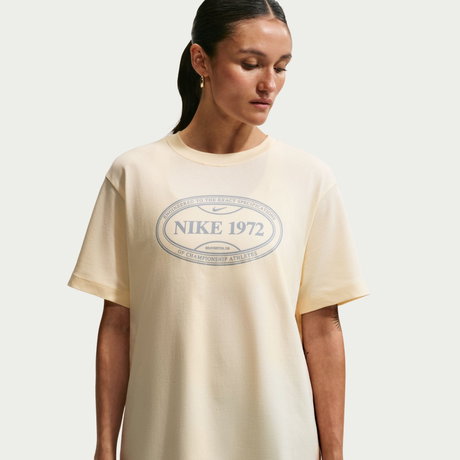 NIKE - Boxy Os Tee Kadın Bej Tişört