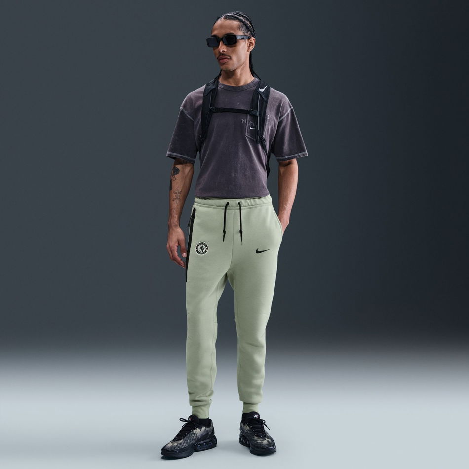 Chelsea FC Tech Fleece Jogger Erkek Eşofman Altı