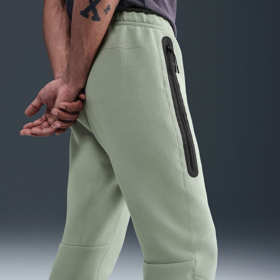 Chelsea FC Tech Fleece Jogger Erkek Eşofman Altı