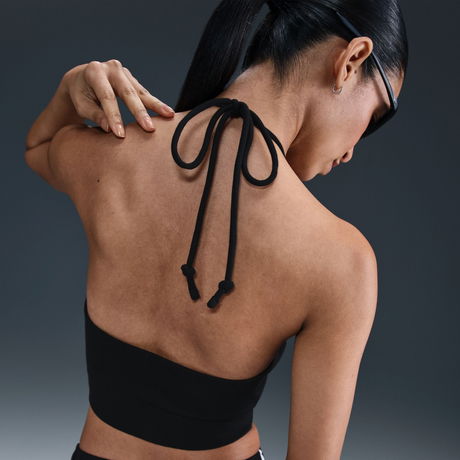 NIKE - Chill French Terry Crop Halter Top Kadın Siyah Atlet (1)