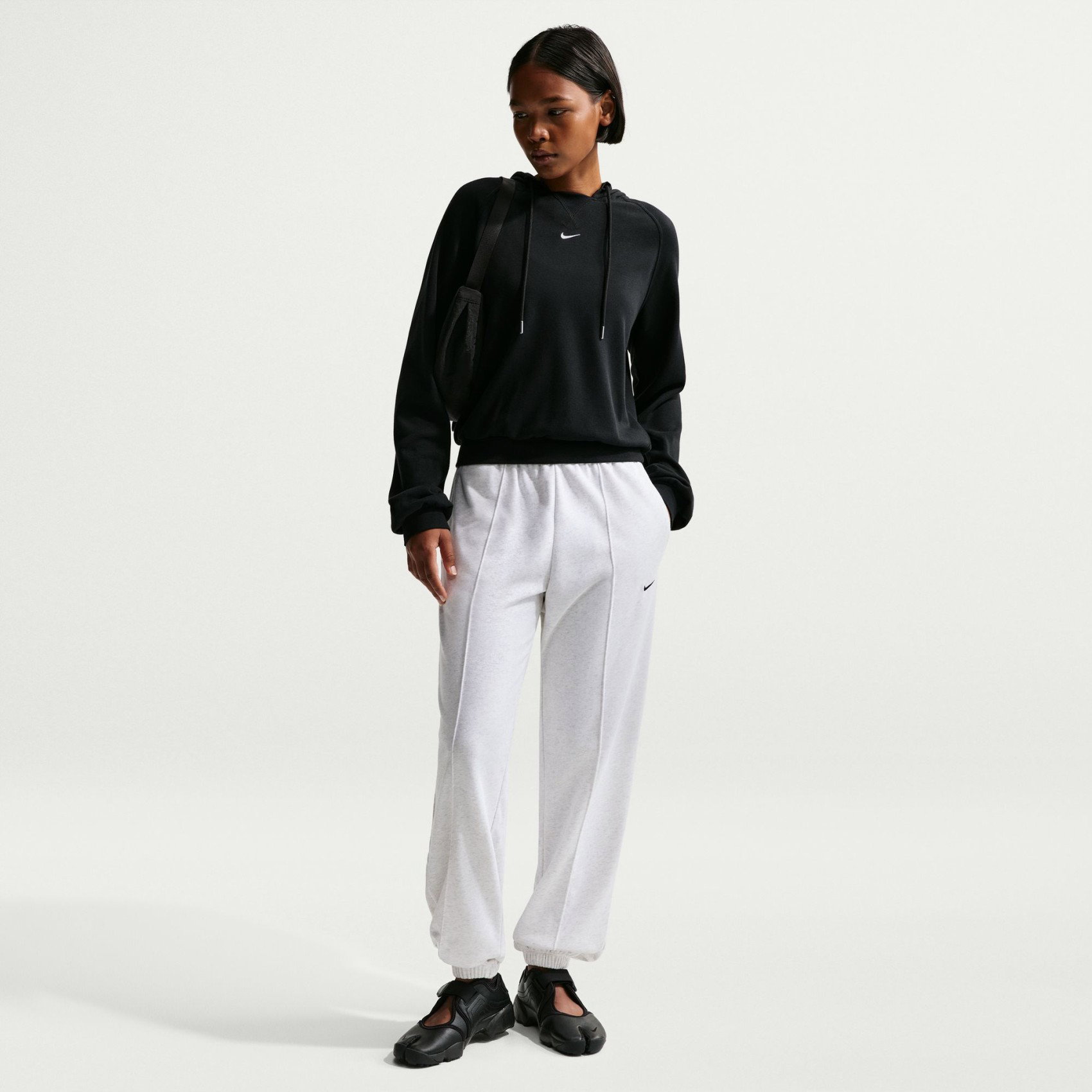 NIKE - Chill Ft Hoodie Kadın Siyah Sweatshirt