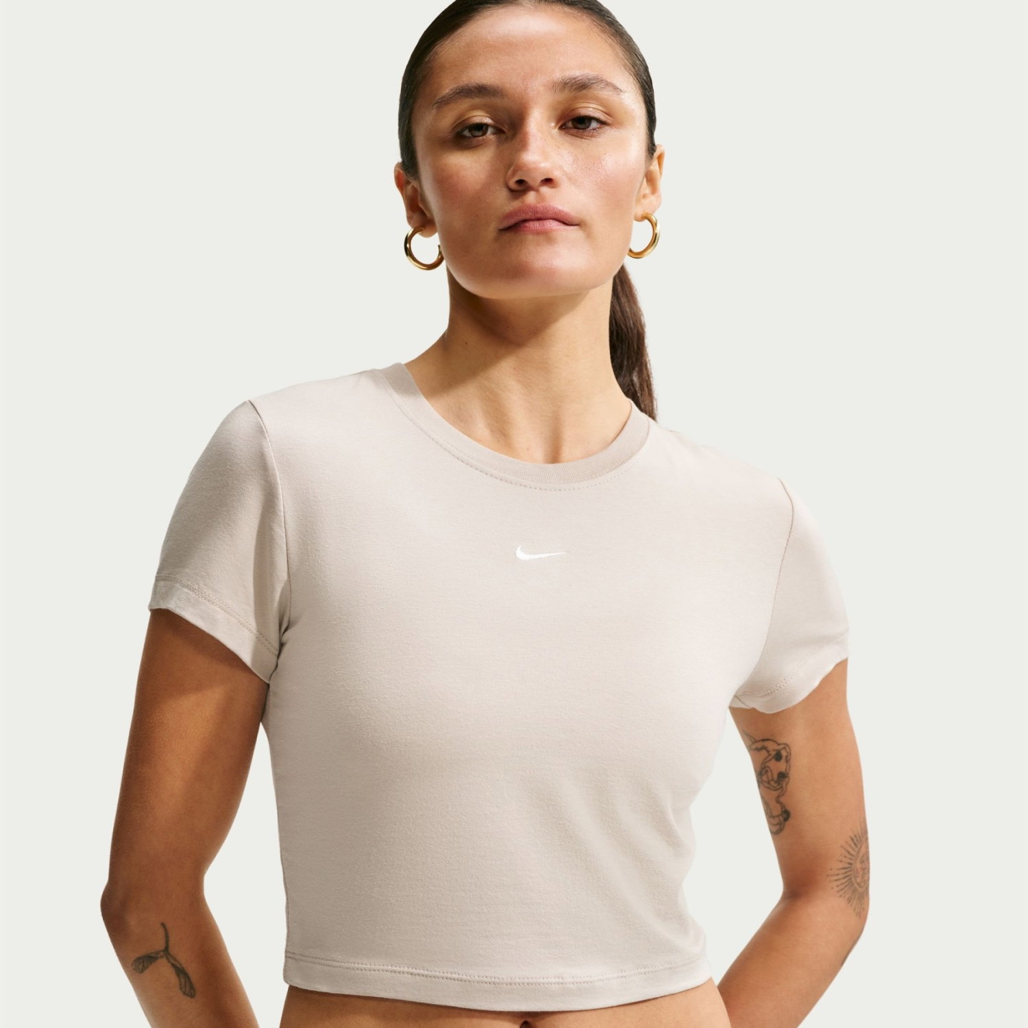 Женская футболка Nike Chill Knit Crop