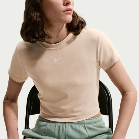 NIKE - Chill Knit Crop Kadın Bej Tişört