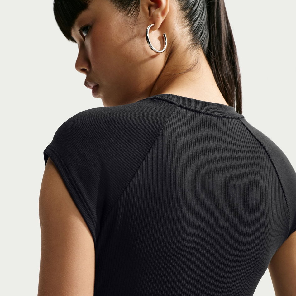 Chill Knit Rib Ss Top Kadın Siyah Tişört