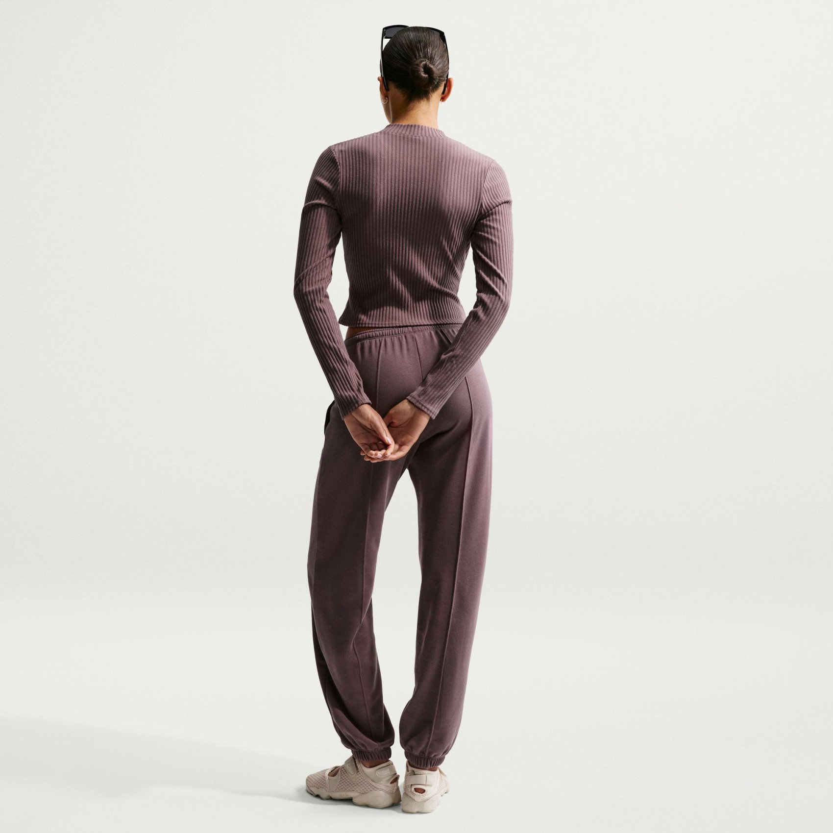 Nike Chill Knit Wide Rib Cardigan Kadın Sweatshirt IF0234-502