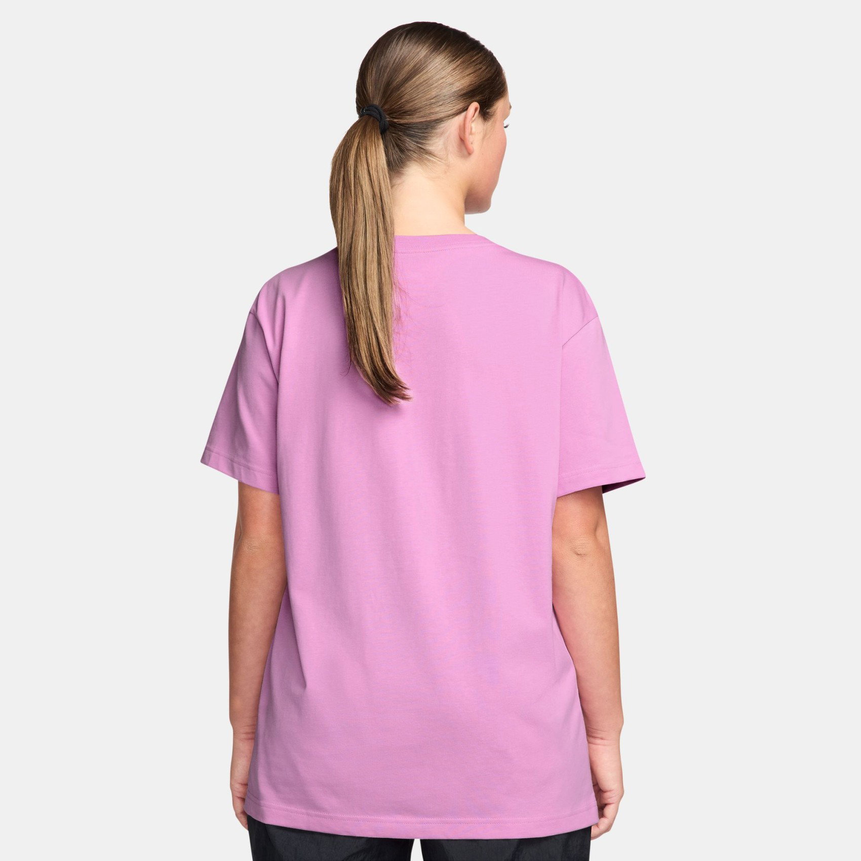Nike Classic Ss Tee Kadın Tişört IH7601-503 Nike Classic Ss Tee Kadın Tişört IH7601-503