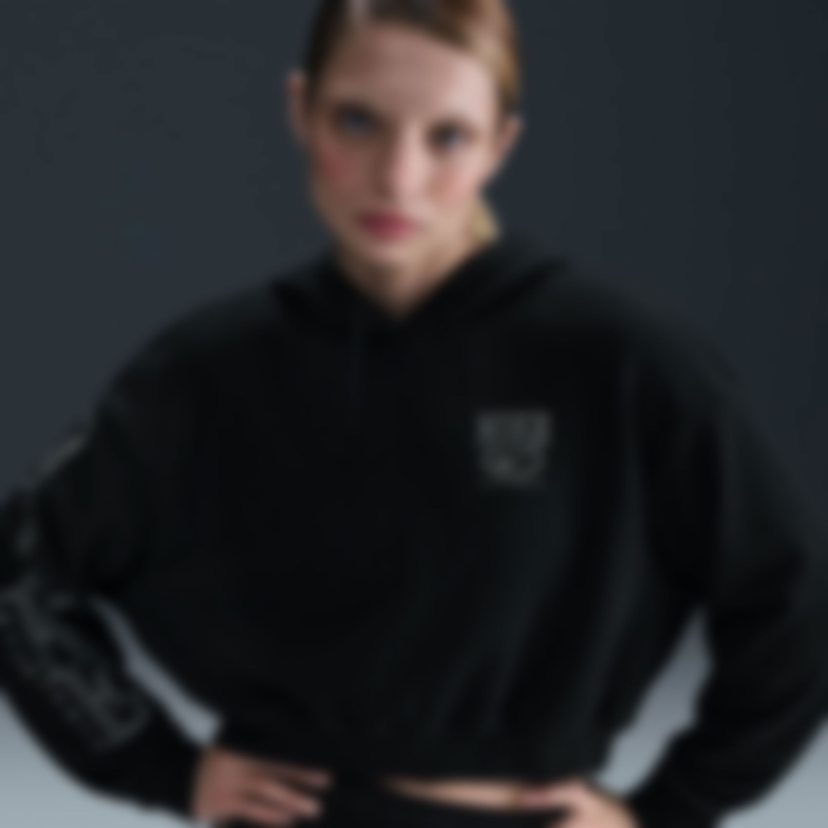 NIKE - Club Fleece OS GX Crop Hoodie Kadın Sweatshirt