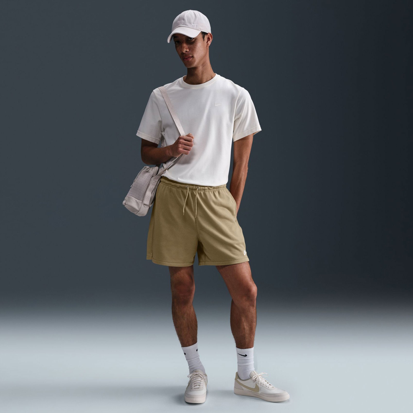 NIKE - Club Flow Ft Short Erkek Kahverengi Şort