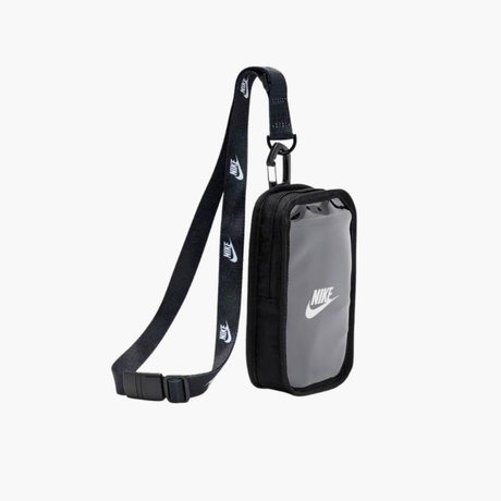 NIKE - Club Phone Crossbody Siyah Telefon Çantası (1)