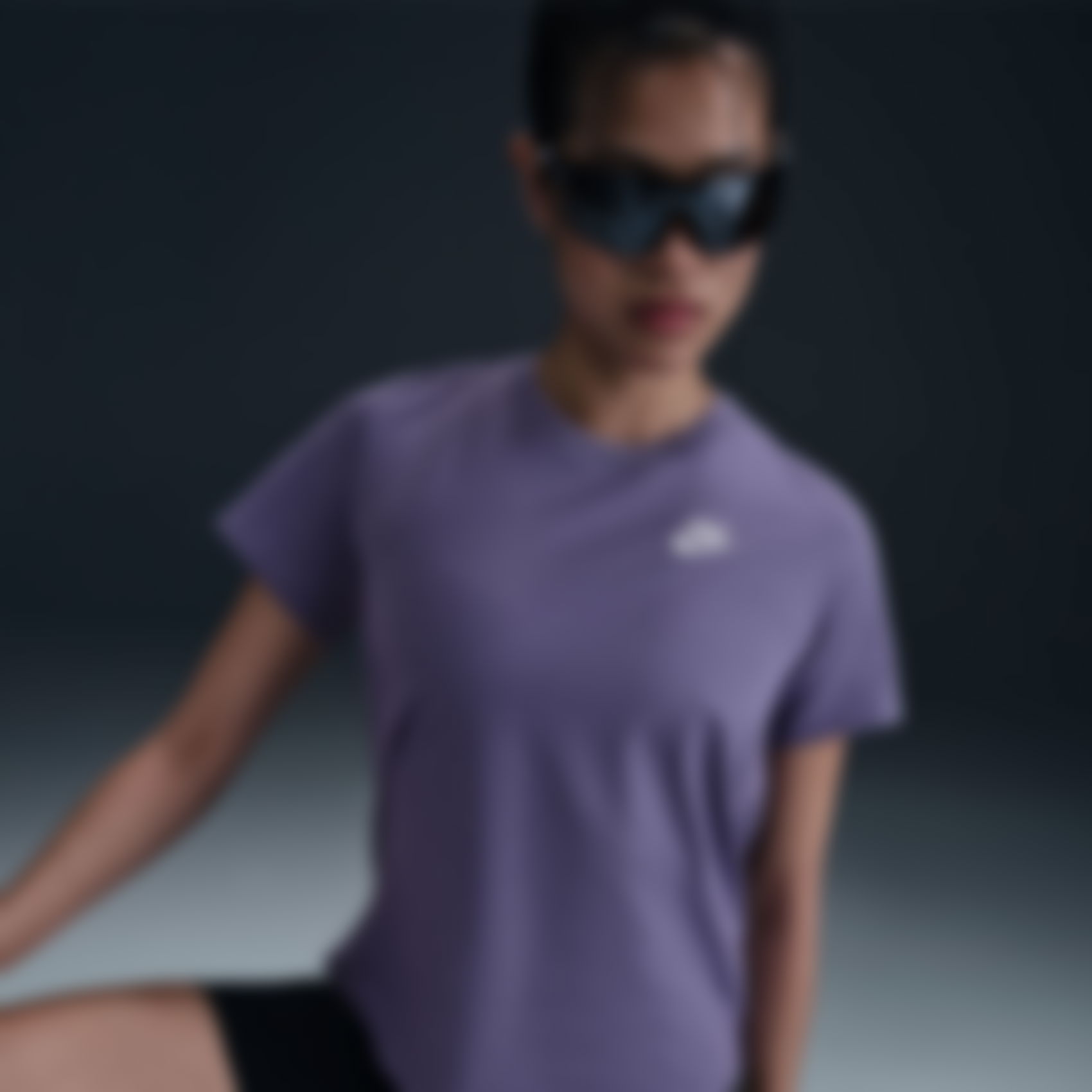 NIKE - Club SS Tee Kadın Mor Tişört