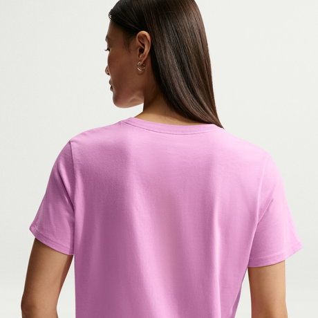 NIKE - Club Ss Tee Kadın Tişört (1)