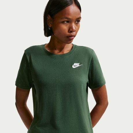 NIKE - Club Ss Tee Kadın Yeşil Tişört