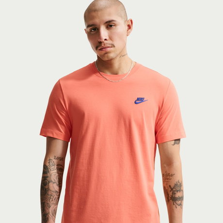 NIKE - Club Tee Erkek Turuncu Tişört