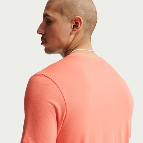 NIKE - Club Tee Erkek Turuncu Tişört (1)