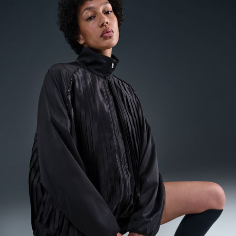 NIKE - Collection Pleated Track Jacket Kadın Siyah Ceket
