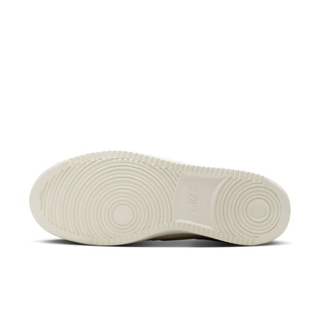 NIKE - Court Vision Low SE 