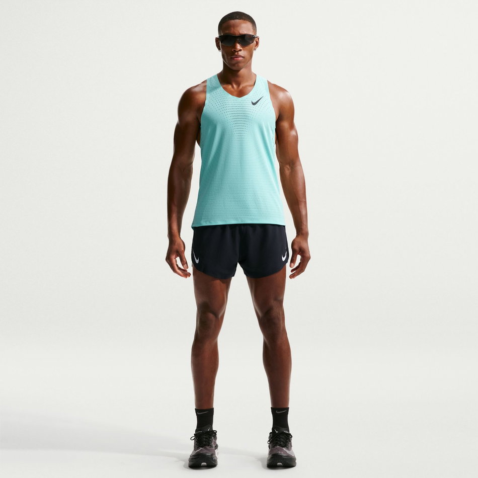 Dri-FIT ADV AeroSwift 4