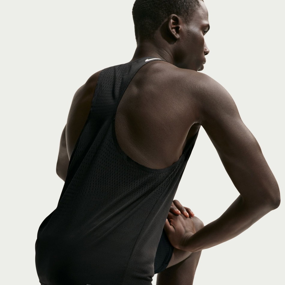 Dri-FIT ADV AeroSwift Singlet Erkek Siyah Atlet