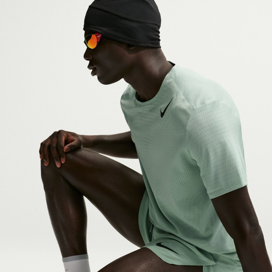 Dri-FIT ADV AeroSwift Ss Top Erkek Tişört