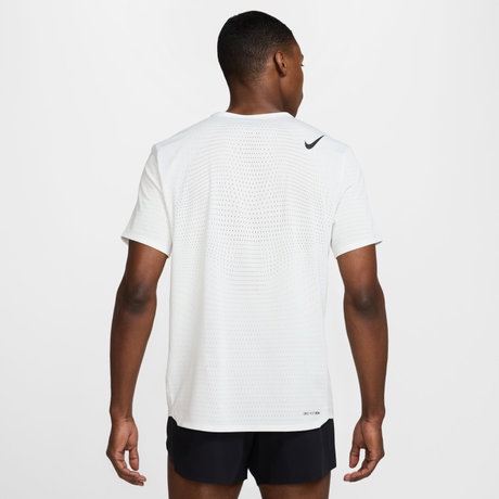 NIKE - Dri-FIT ADV AeroSwift SS Top Erkek Tişört (1)