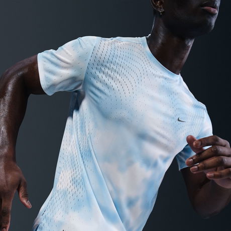 NIKE - Dri-FIT ADV Running Division Breathe SS Top Erkek Tişört
