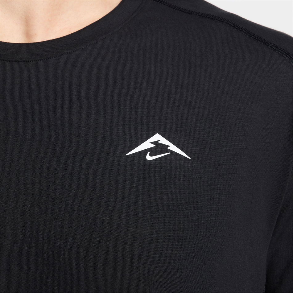 Dri-FIT ADV Solar Chase SS Erkek Siyah Tişört