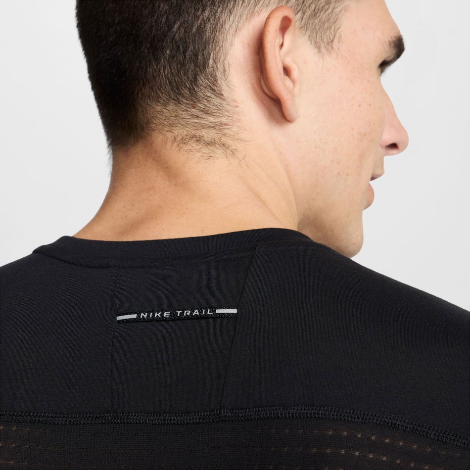 Dri-FIT ADV Solar Chase SS Erkek Siyah Tişört